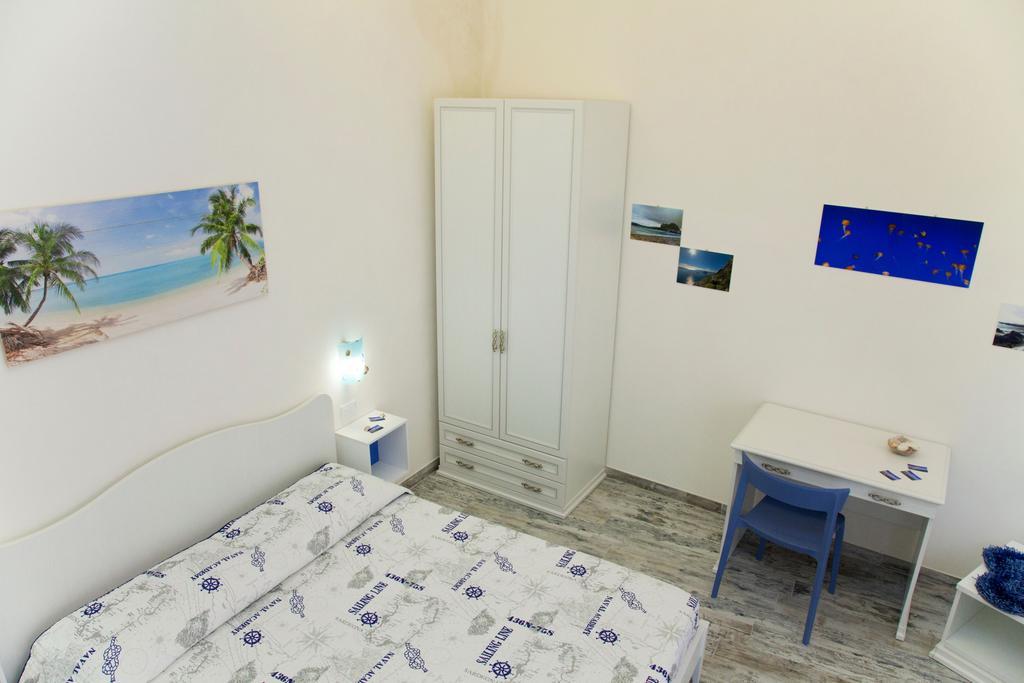Le Cale Bed & Breakfast Trapani Oda fotoğraf